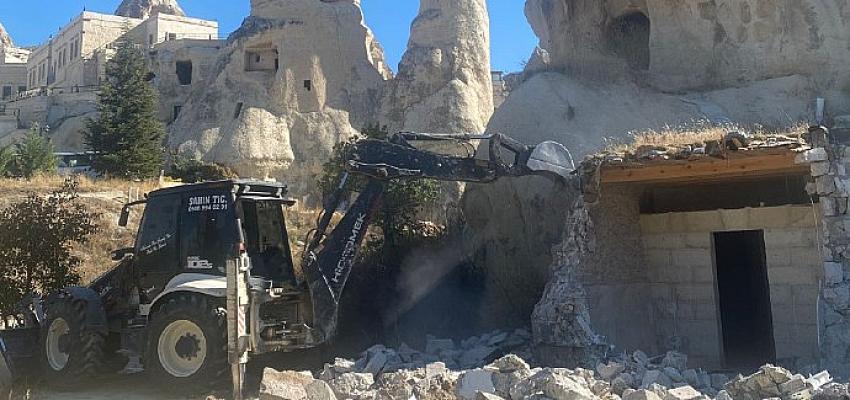 kapadokya-alan-baskanligi-tarihi-dokuyu-koruma-calismalarina-devam-ediyor.jpg