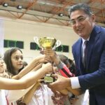 10-geleneksel-cocuk-oyunlari-burhaniye-ataturk-kapali-spor-salonunda-duzenlenen-odul-toreni-ile-tamamlandi.jpg