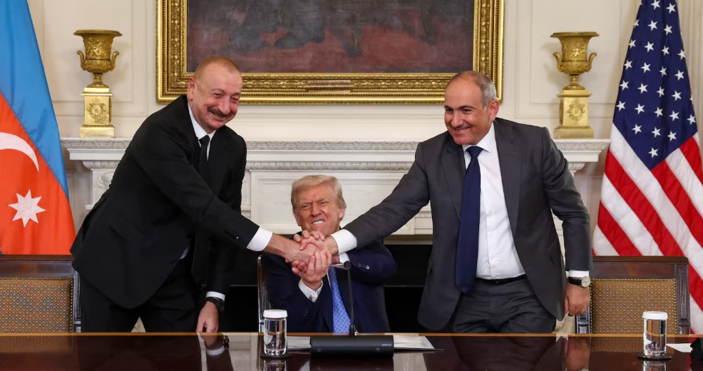Trump'ın Arabuluculuğunda Tarihi Anlaşma