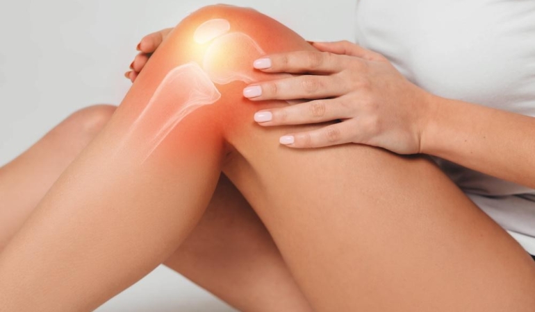 Dizlerdeki Sıvı Kaybına ve Eklem Ağrılarına Son Veren Besinler