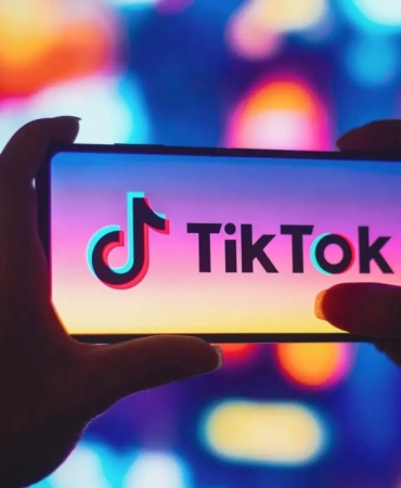 TikTok video indirici ile seyahat videolarını her yerde izleyin